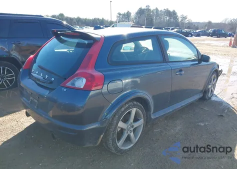 2009 Volvo C30 T5/T5 R-Design from USA, damaged, VIN YV1MK672692135646